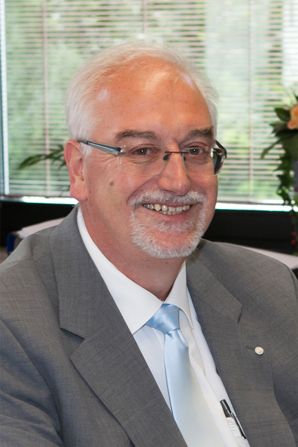 Wolfgang Pütz, Steuerberater